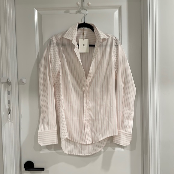 The Frankie Shop Tops - NWT Flor Silky Shirt by Frankie Shop